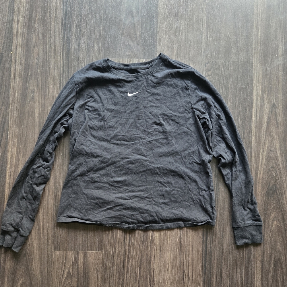 Nike long sleeve shirt